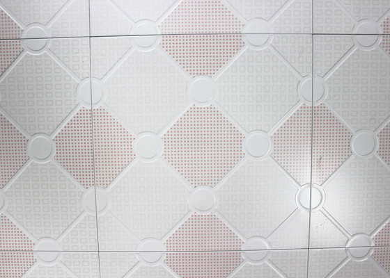 De geometrische Tegels van het Patroon Artistieke Plafond, Duurzame Waterdichte Klem in Plafond