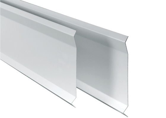 Het binnenlandse Aluminium schortte Lineaire het Plafondtegels van de Metaal Open Cel voor Metro de Materialen van de Postdecoratie op
