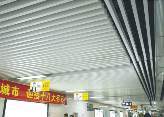 Drijvende Commerciële Plafondtegels, Aluminium Houten Buis met gevormde Kogel